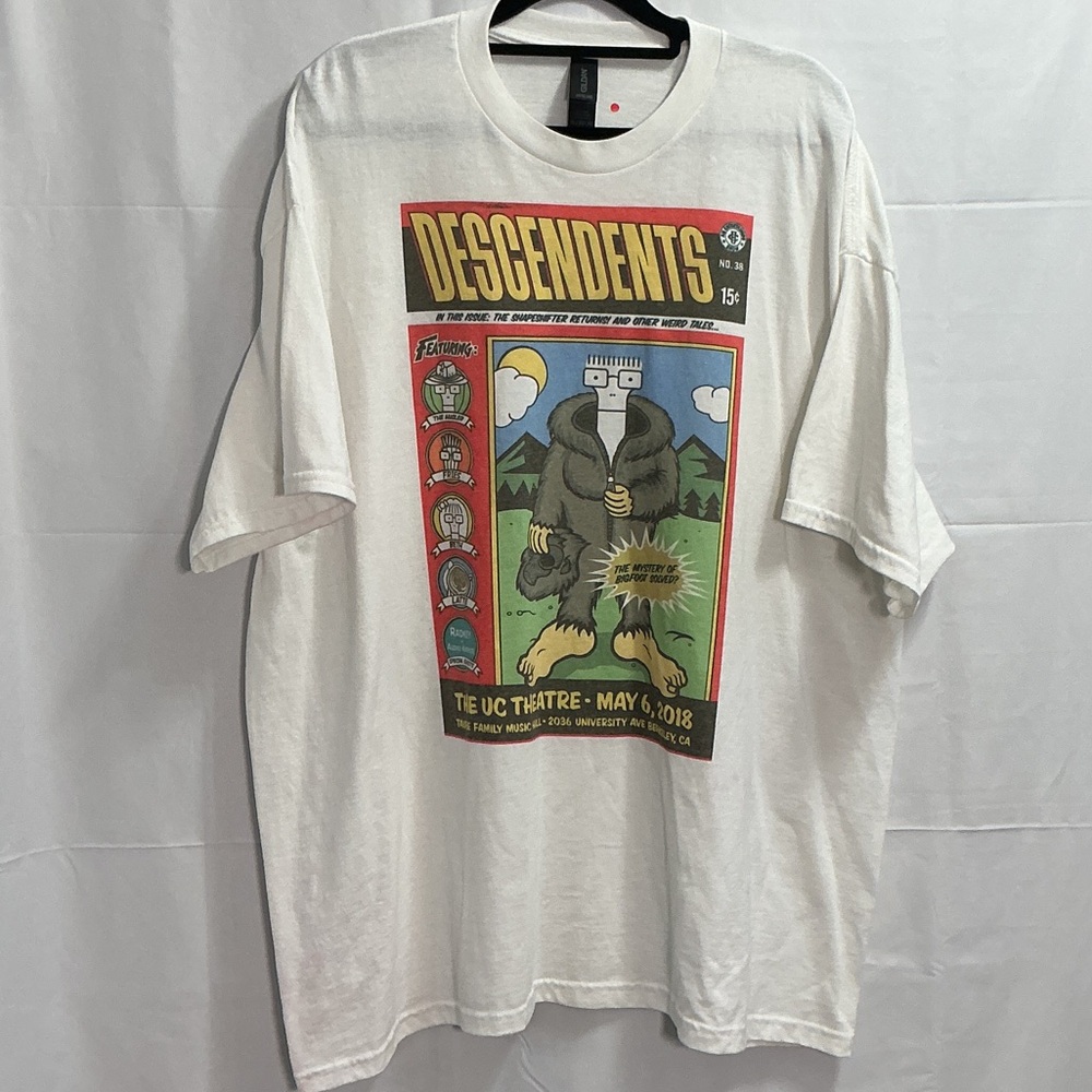 Desendents Punk Graphic Band T-Shirt